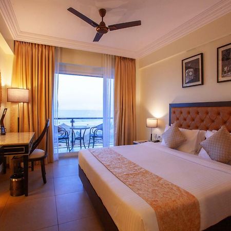Отель Royale Exotica, Goa Калангут Экстерьер фото